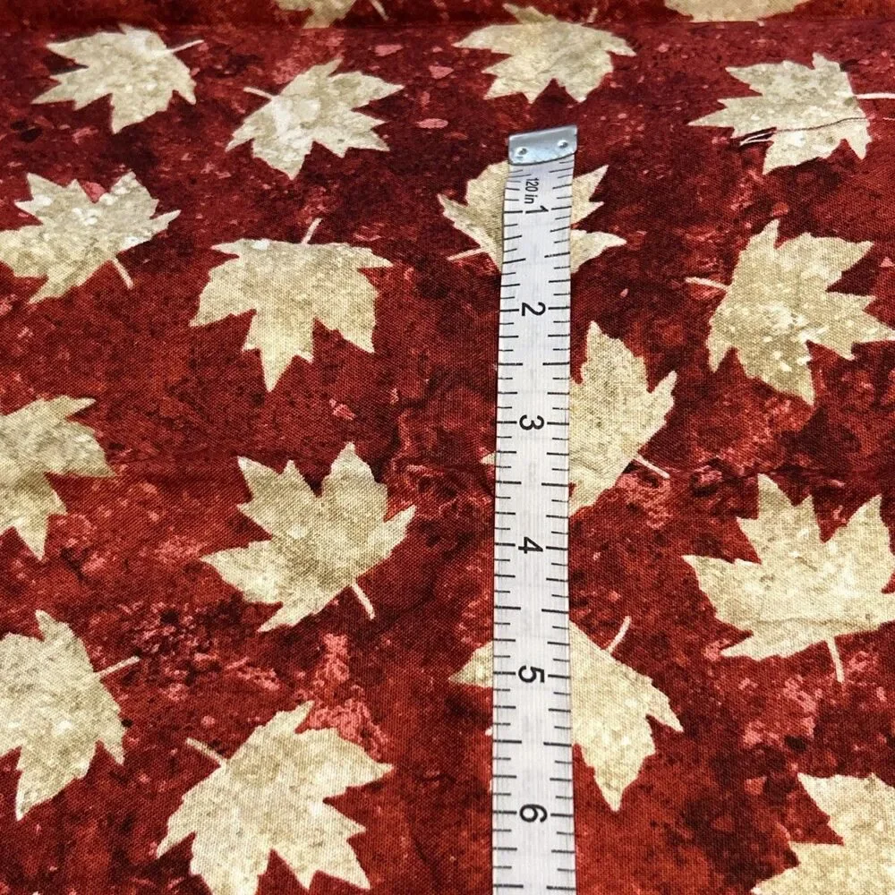 Canada Theme Maple Leaf Fabric 4 Pc Lot Quilting Crafts Sewing Cotton Prints